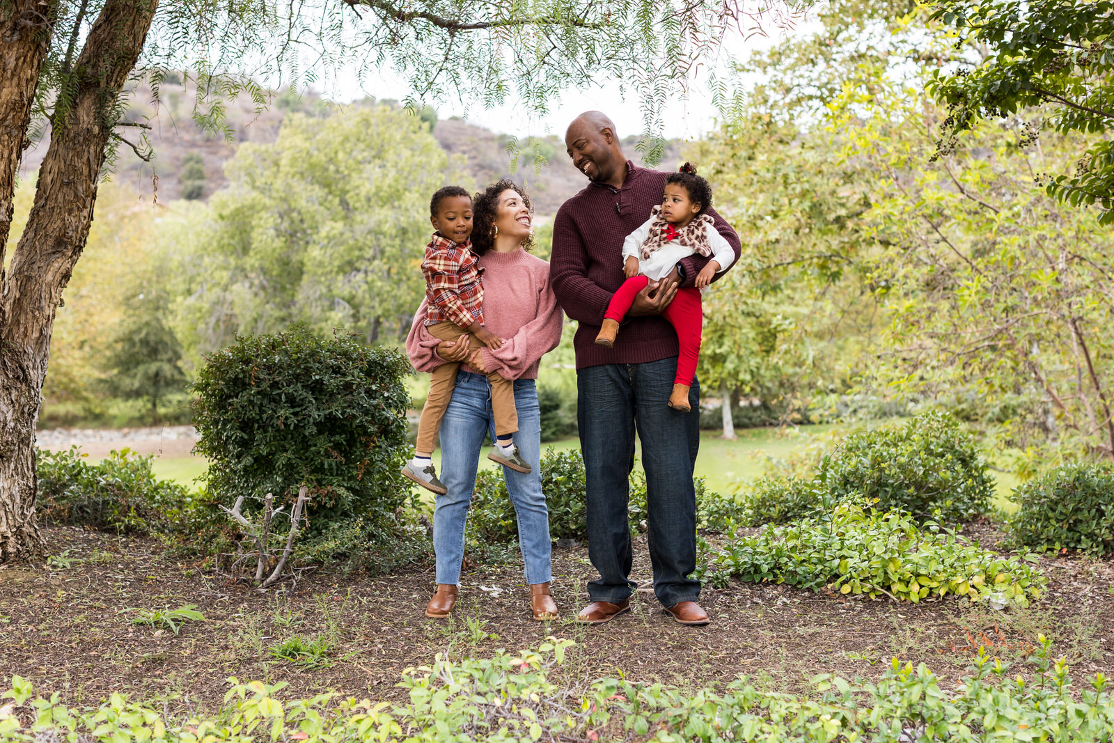 Brea-Family-Wildcatters-Park-Photography